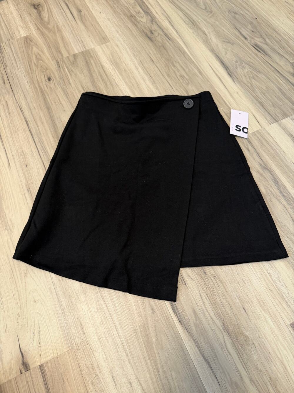 So NWT Women's Black Ponte Faux Wrap Mini Skirt Pull On Elastic Waist Size Small